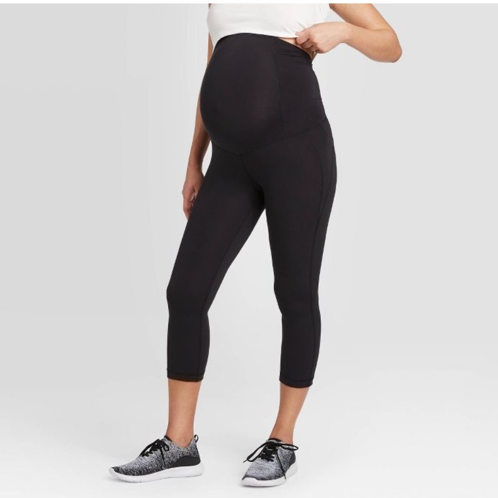 Isabel Maternity Active Capri Pant, M, NWT